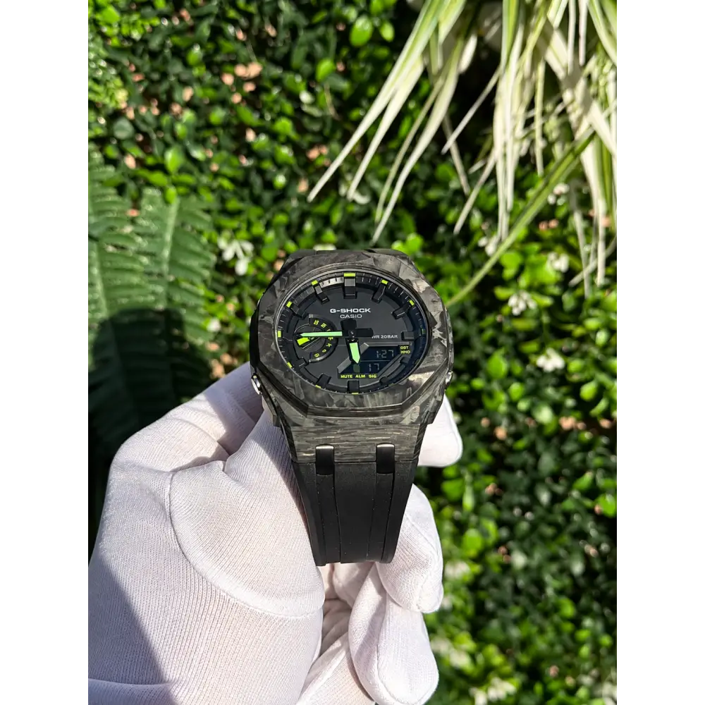 Custom Watch – Black Carbon Fiber Luminous Full Green